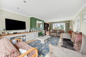 Photo 30- click for photo gallery